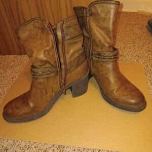 Ladys Dress boots